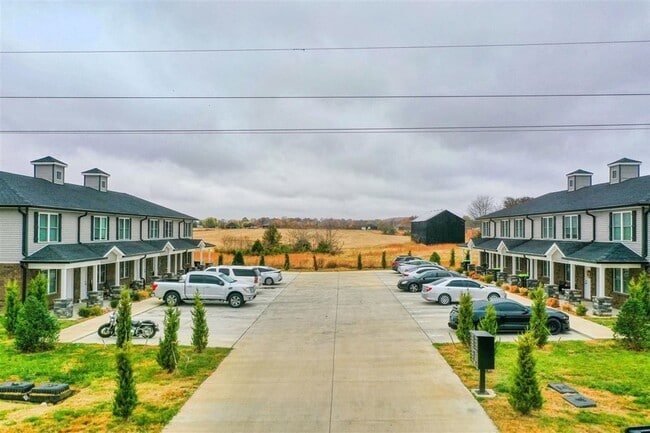 Building Photo - 100 Commerce St