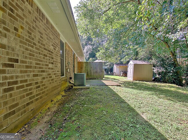 Building Photo - 150 Hill Chase Ct