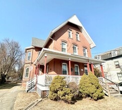 Building Photo - 21 Day Ave