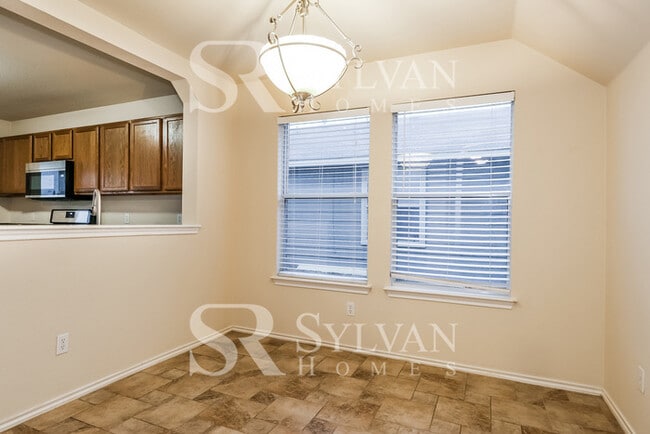 Building Photo - The Lifestyle You Deserve.