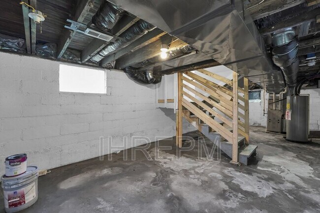 Building Photo - 1157 Atcheson St