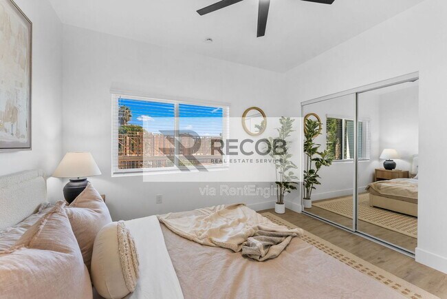 Building Photo - 6730 Mohawk St