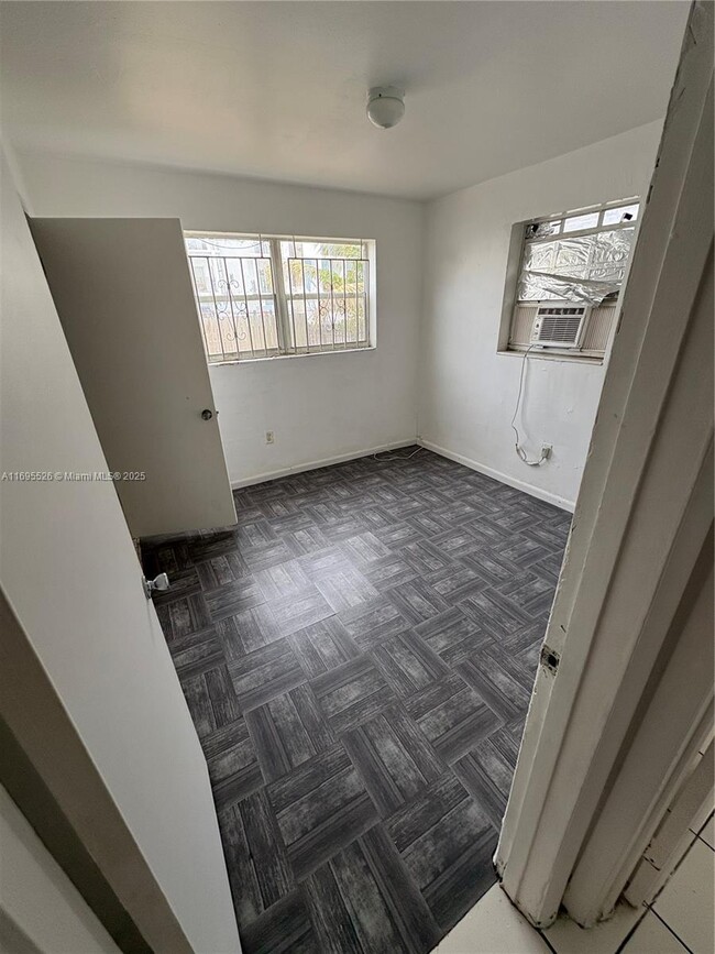 Building Photo - 1474 NW 61st St