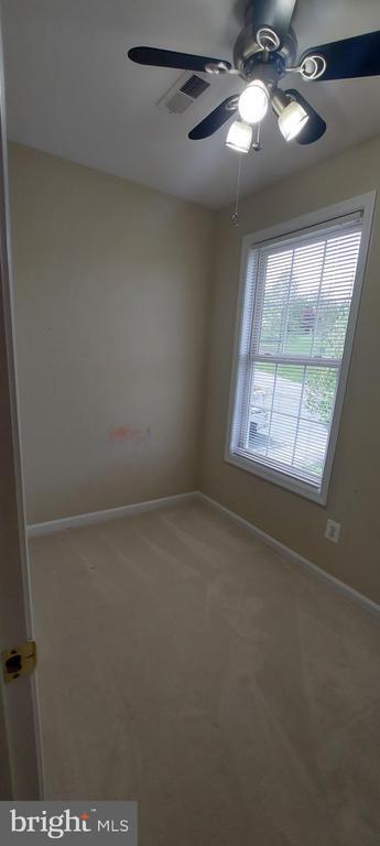 Building Photo - 5001 Old Bartholows Rd