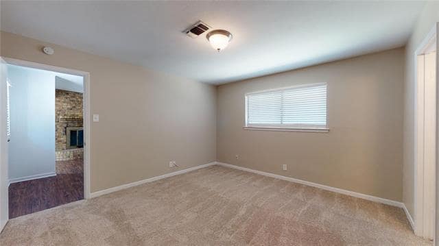 Building Photo - 1917 Yarborough Dr