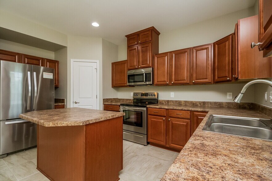 Building Photo - 2647 Apple Cross Ct