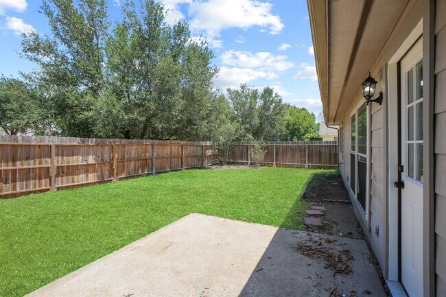 Building Photo - 3314 Foursome Ln