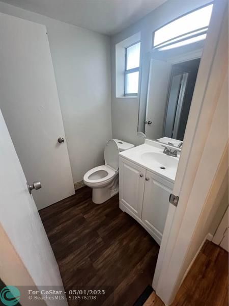 Building Photo - 4500 N Flagler Dr