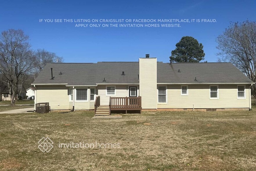 Building Photo - 65 Salem Meadow Dr