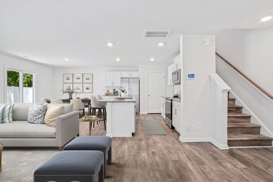 Building Photo - 5612 Harrison Trace Dr