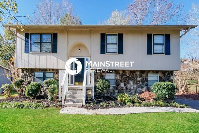 Building Photo - 3 Bedroom Pet-Friendly Home in POWELL, TN ...
