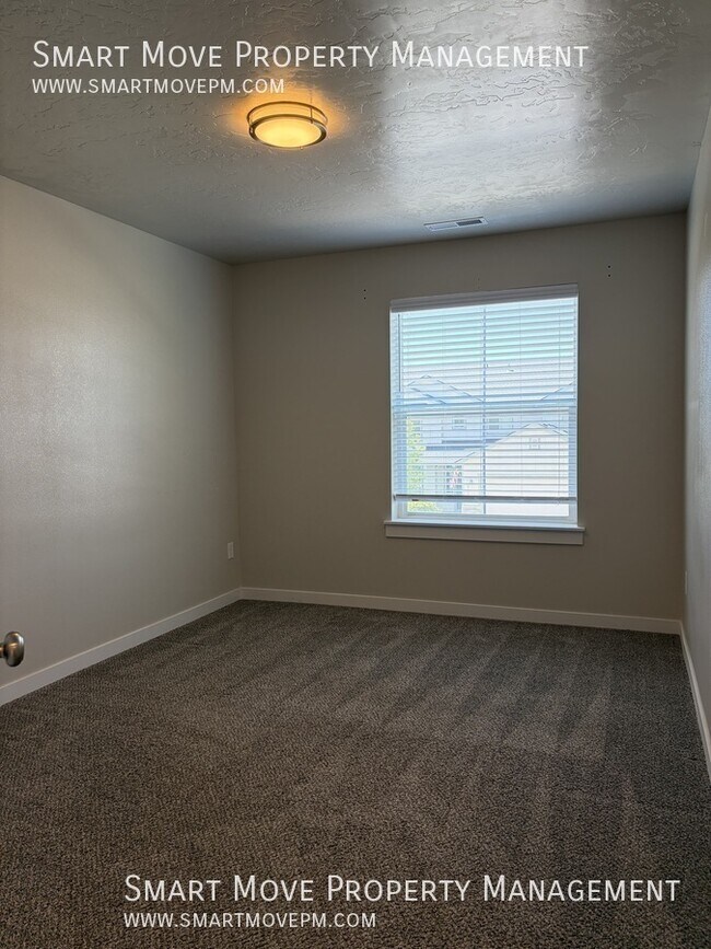 Building Photo - 6160 N Seawind Pl