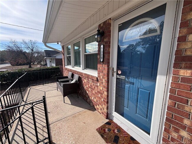 Building Photo - 5329 Hampton Rd