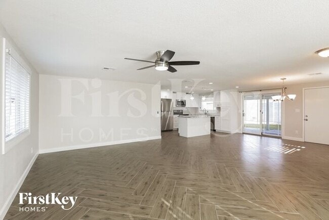 Building Photo - 2304 Kachina Ct