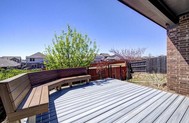 Building Photo - 196 Pepperbark Loop