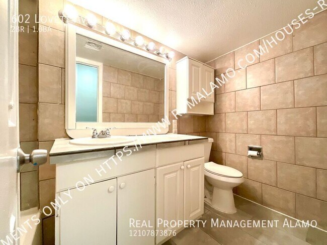 Building Photo - 602 Lovett Ave