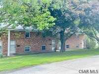 Building Photo - 2855 Bedford St