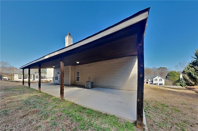 Building Photo - 537 Paper Ridge Ln