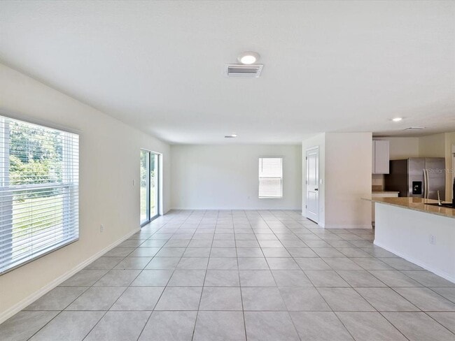 Building Photo - 11792 White Willow Ln