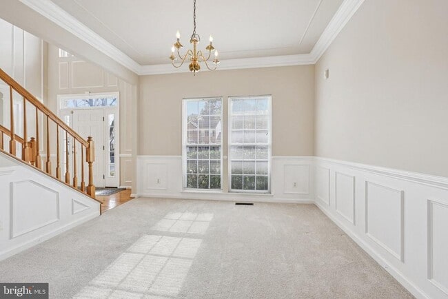 Building Photo - 2880 Myrtlewood Dr