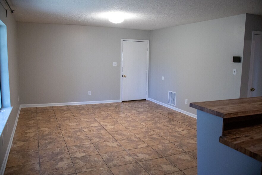 Living Room - 1484 Cedar Heights Dr