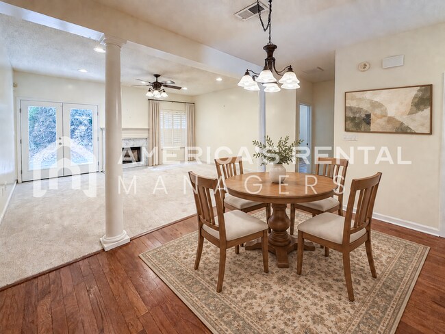 Building Photo - 1713 Savannah Park Ln