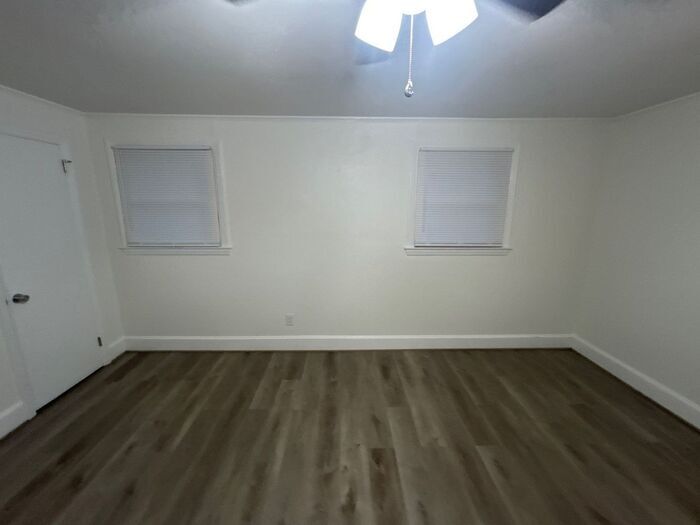 Building Photo - 53 Highland Ave SW