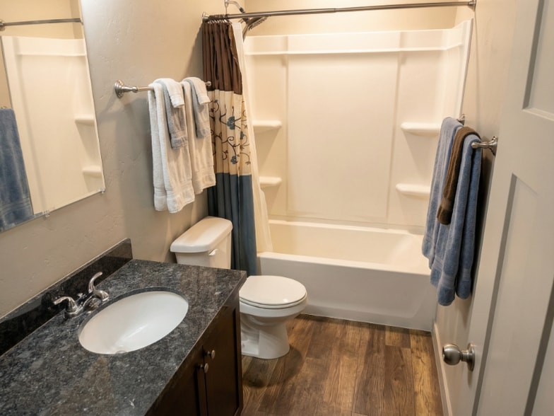 Building Photo - 285 N 680 E