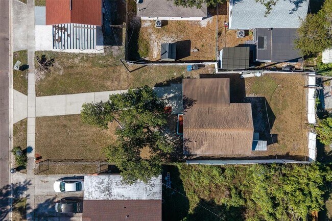 Building Photo - 4545 12th Ave S
