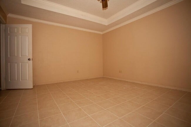 Building Photo - 6318 Crakston St