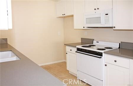 Building Photo - 9862 Coral Cove Cir