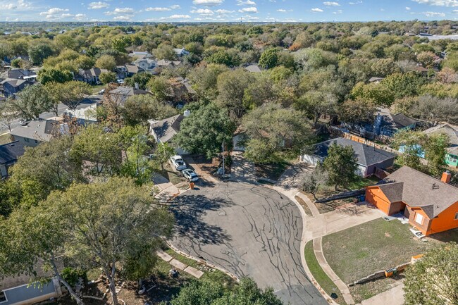 Building Photo - 5006 Acorn Grove Ct