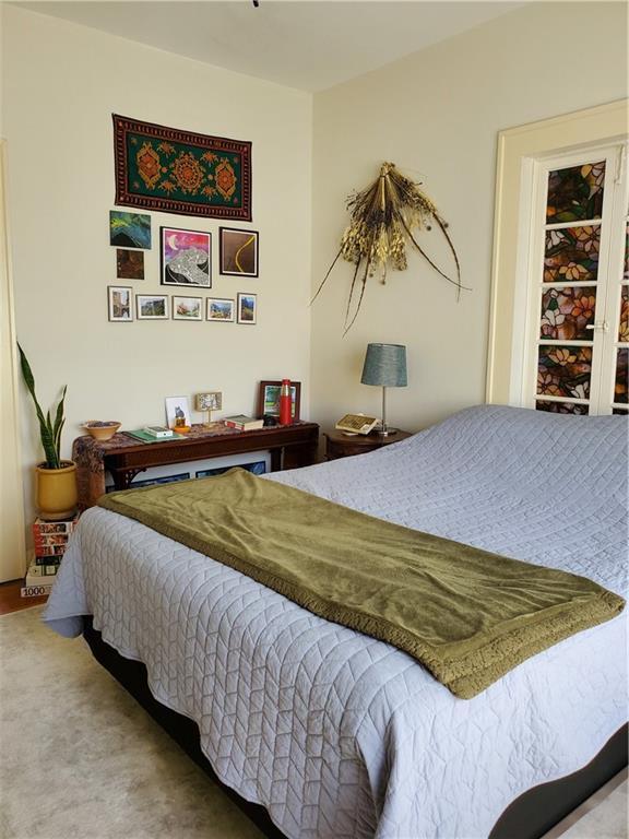 Building Photo - 705 Graham Pl