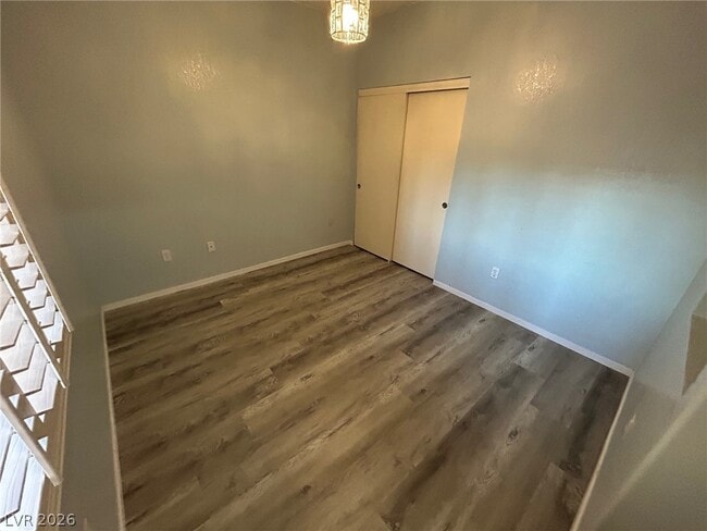 Building Photo - 5415 W Harmon Ave