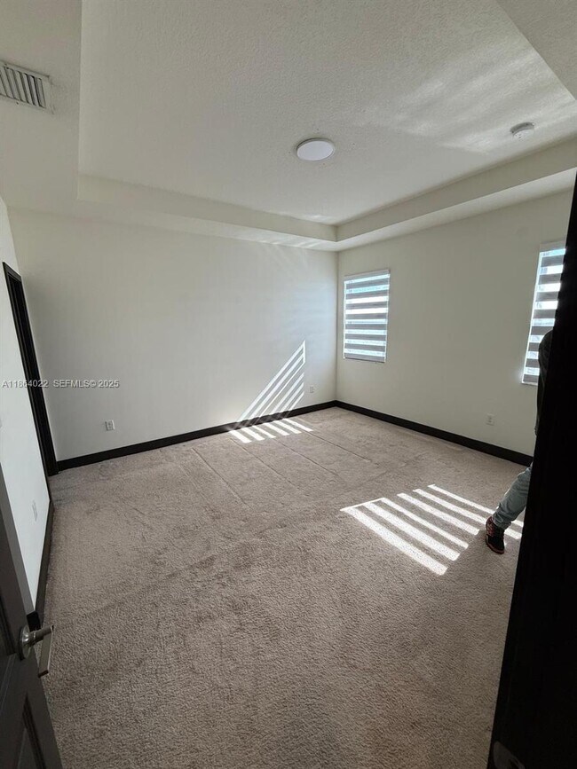 Building Photo - 15677 NW 91st Ct