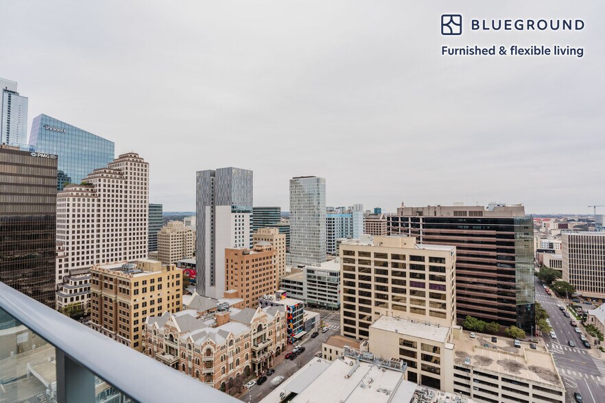 Building Photo - 501 Brazos St