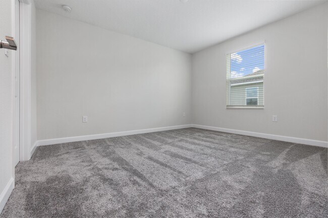 Building Photo - 4410 Seven Canyons Dr