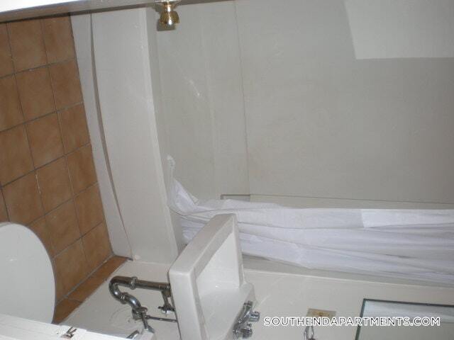 Building Photo - 461 Massachusetts Ave