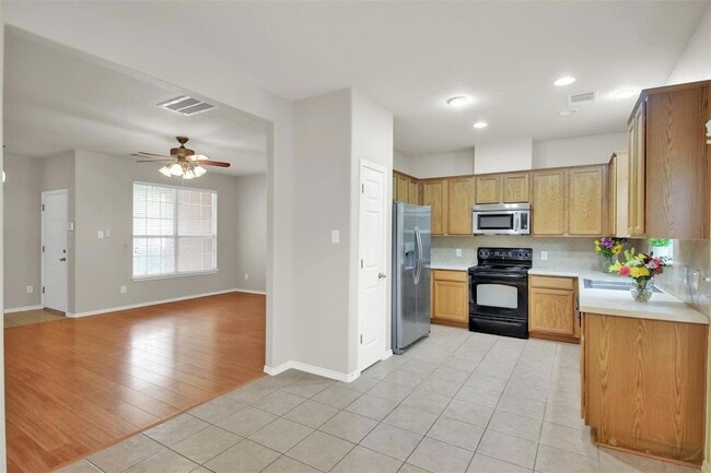 Building Photo - 73 Verde Ranch Loop