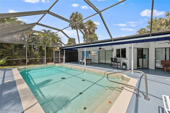 Building Photo - 3055 Round Table Ct