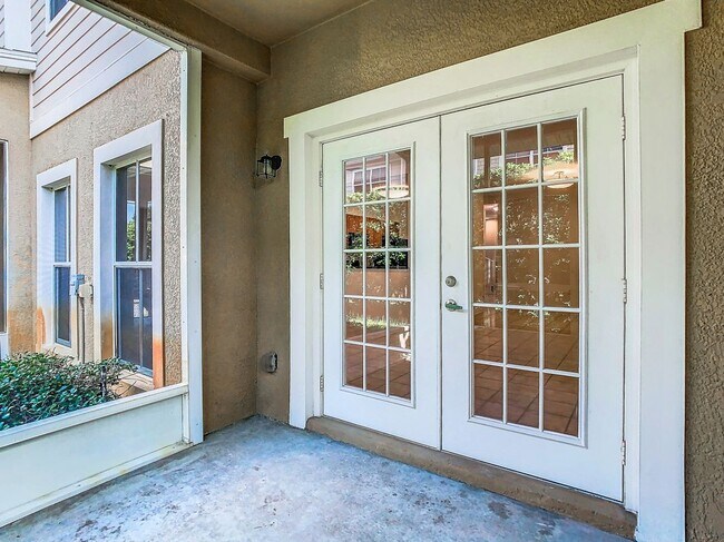 Building Photo - 8009 Tipperary Ln