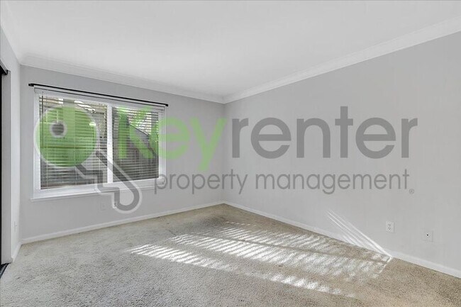 Building Photo - 2692 Bradford Way