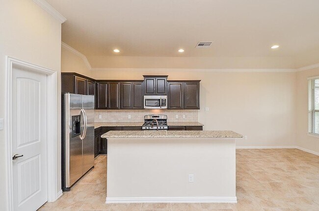 Building Photo - 9411 Sparrow Creek Ct