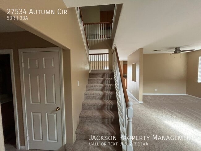 Building Photo - 27534 Autumn Cir