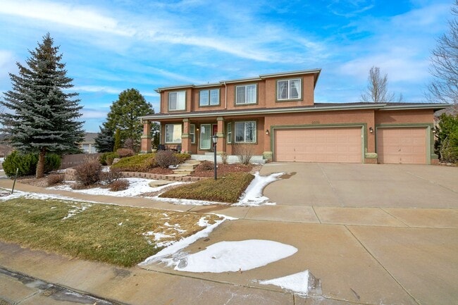 Building Photo - Spacious 2-Story with Mountain Views School District-20