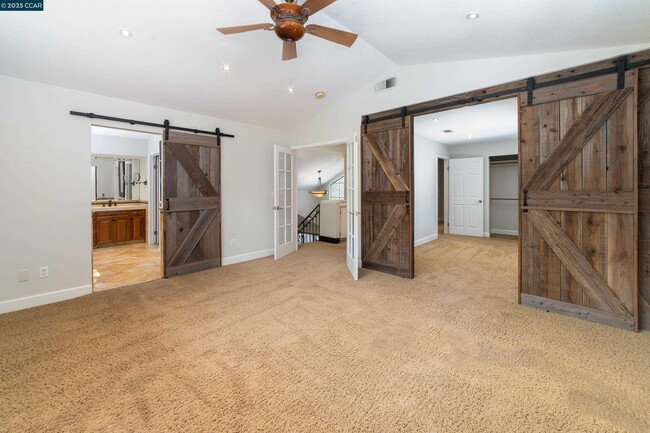 Building Photo - 3057 Deer Meadow Dr