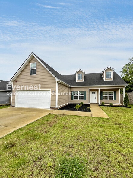 Primary Photo - 1016 Echo Rdg Rd