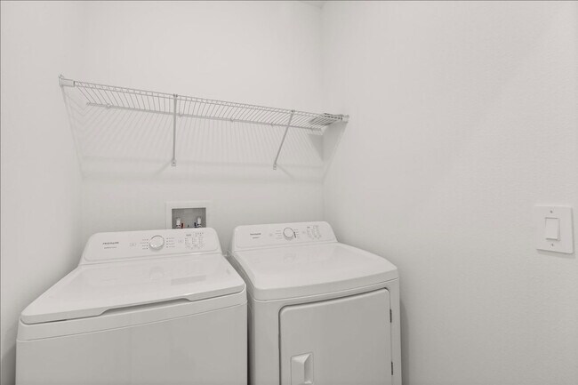 Building Photo - 6009 Zen Wy