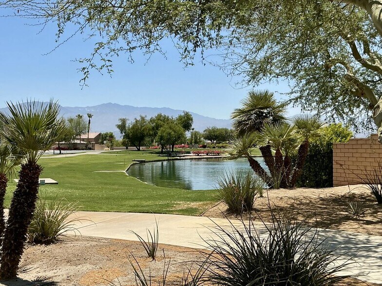 Building Photo - 43426 Lago Brezza Dr