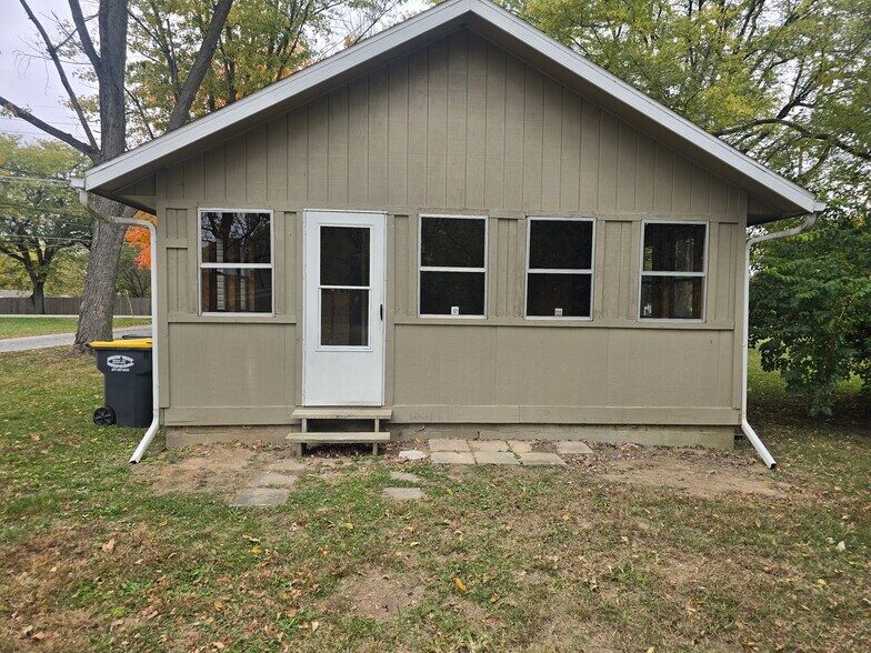 Building Photo - 1824 Park Rd